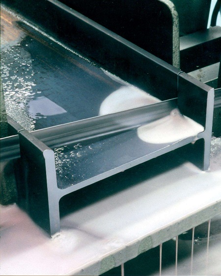 За точністю виробництва алюмінієвий двутавр роблять звичайної, підвищеної і високої точності (в залежності від області застосування)