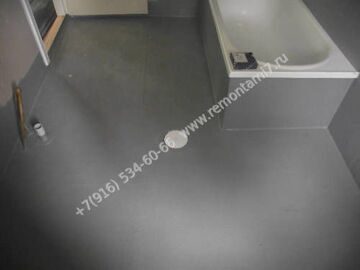 Для стін теж важлива процедура пристрої захисту від вологи, особливо в місцях установки раковини, умивальника або ванни / душового блоку