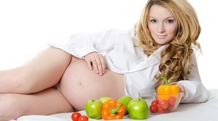 Що потрібно їсти вагітним на ранніх термінах