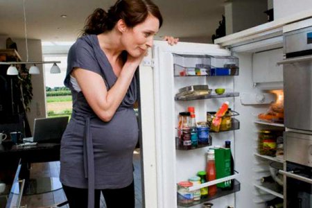 Що потрібно їсти вагітним на ранніх термінах