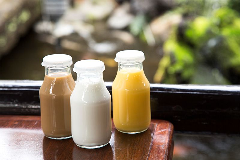 У сенто зазвичай продаються напої в пляшках - молоко, кава з молоком, фруктові молочні напої